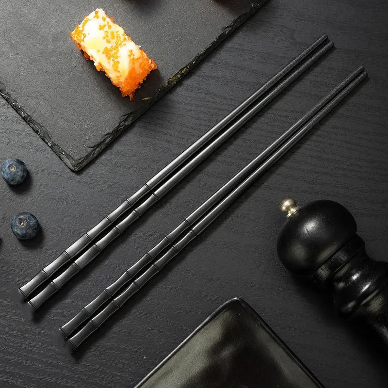 1 pair Japan Sushi Chopsticks Set Alloy Chopsticks Pointed Black High Temperature Resistant Cutlery Kitchen Accessories