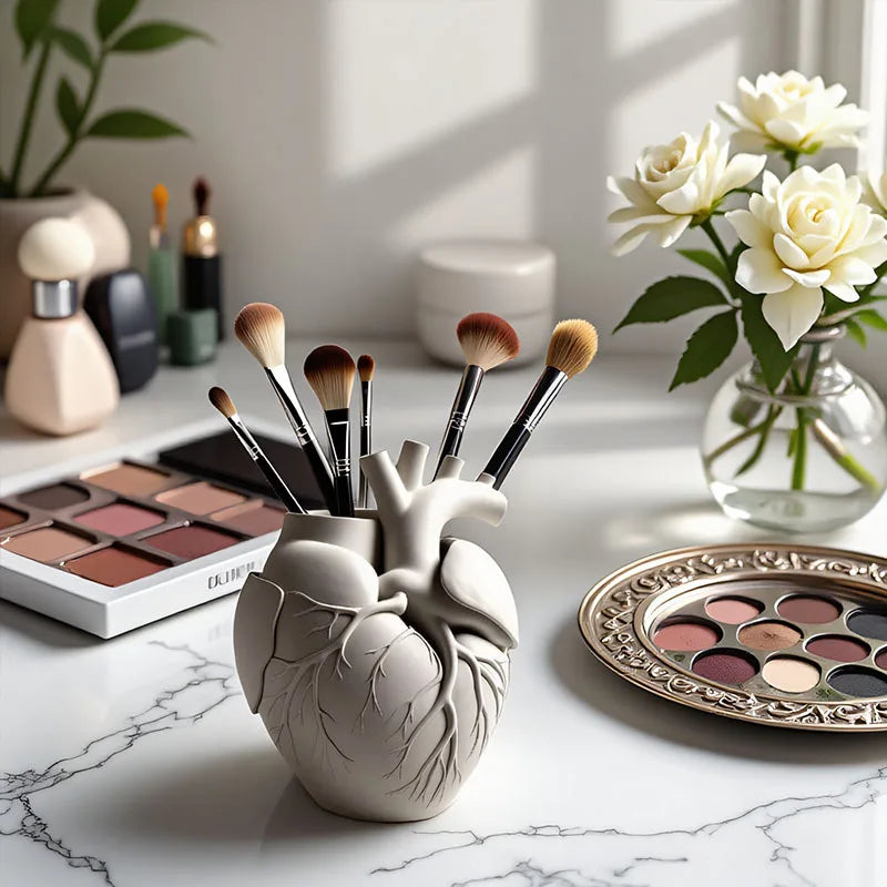 Heart Shaped Flowerpot Silicone Mold Heart Candle Cup Plaster Vase Mold Creative Heart-Shaped Sculpture Concrete Mould Home Deco
