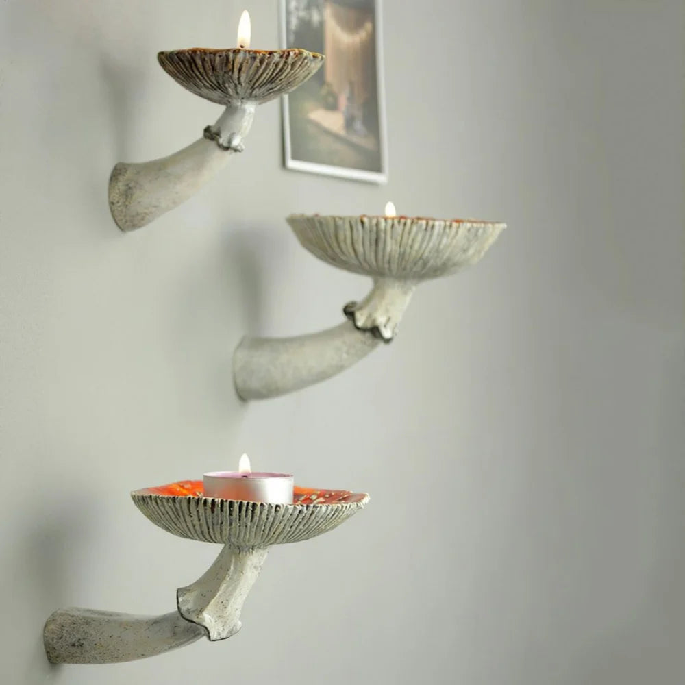 7/10/13cm Resin Amanita Shaped Floating Shelf Wall Mounted Mushroom Hanging Shelf Halloween Decor Keys Holder Home Ornaments