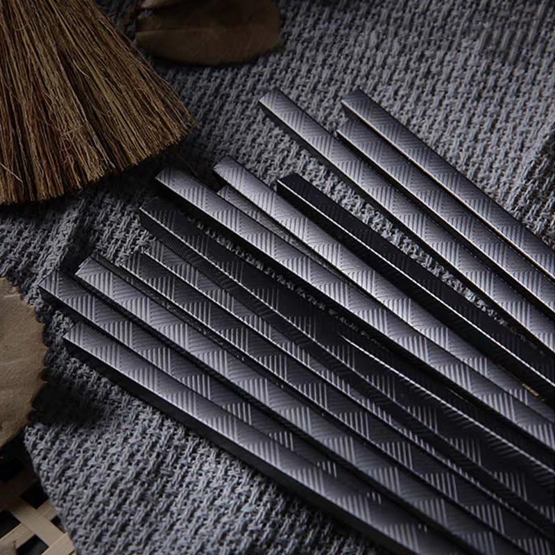 1 pair Japan Sushi Chopsticks Set Alloy Chopsticks Pointed Black High Temperature Resistant Cutlery Kitchen Accessories