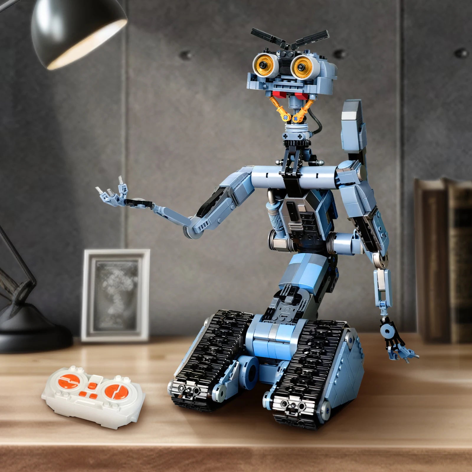 MOC High-Tech Military Mecha With Motor Johnnyed 5 Robot Building Block Set For Shorted-Circuit Toy Brick Children Birthday Gift