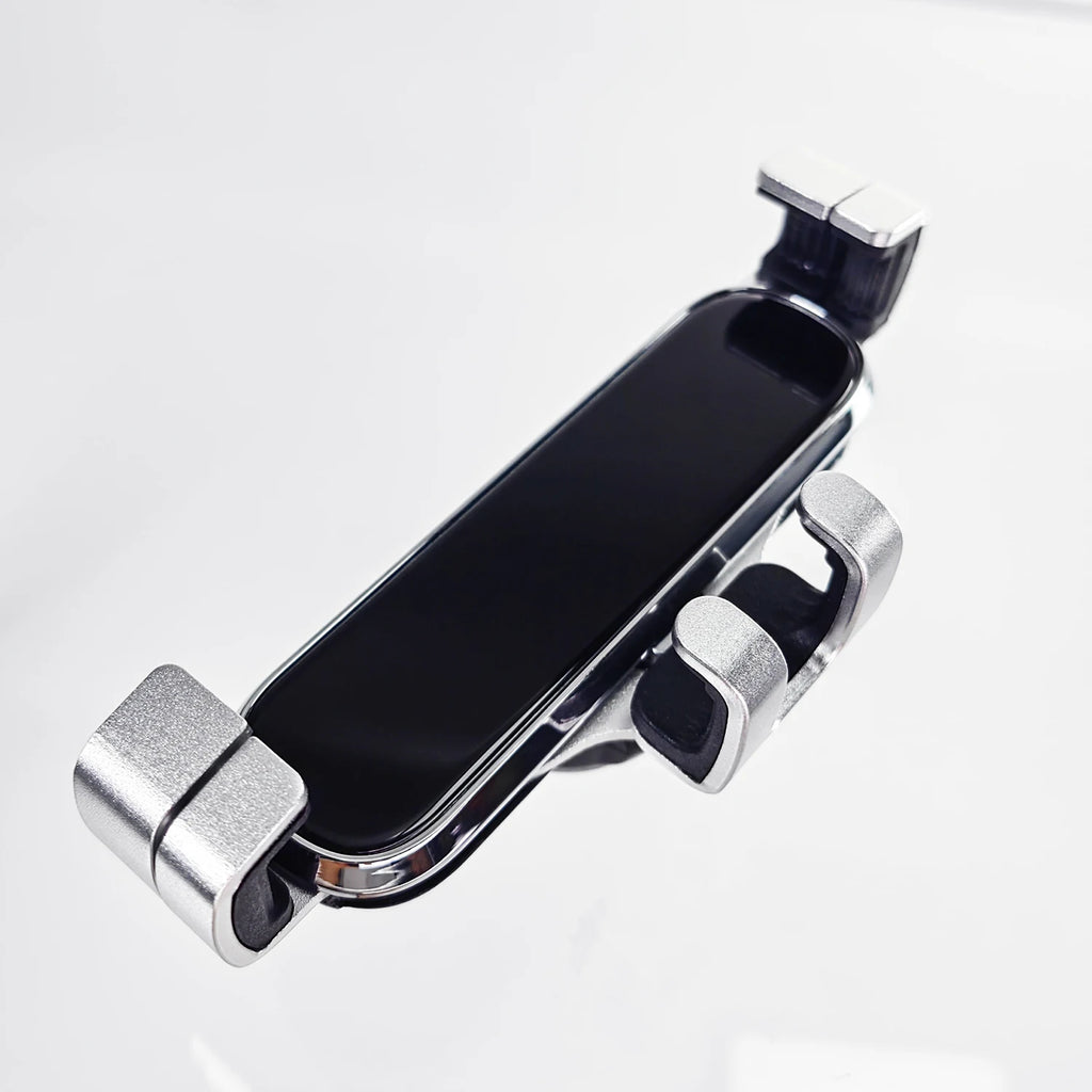 For Leapmotor T03 2020 2021 2022 2023 2024 Car Phone Holder Wireless Charging Bracket Base Gravity Stand Phone Mount Accessories